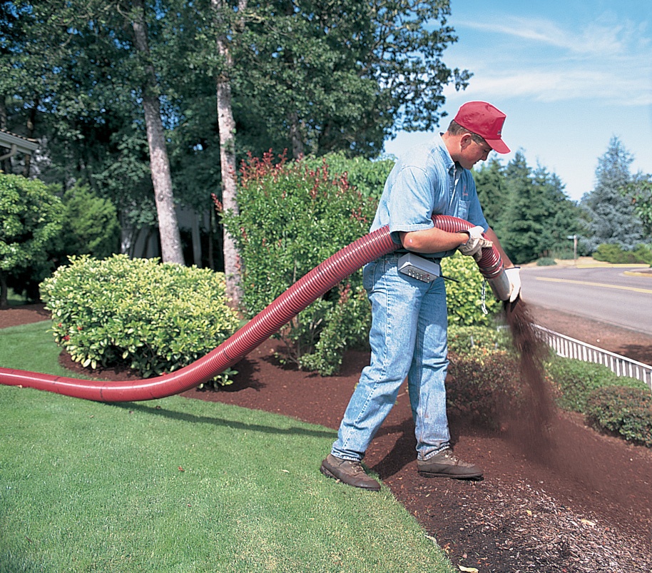 Mulch Installation in Gainesville example 1